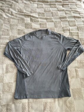 Patagonia Capilene baselayer long-sleeve shirt size L